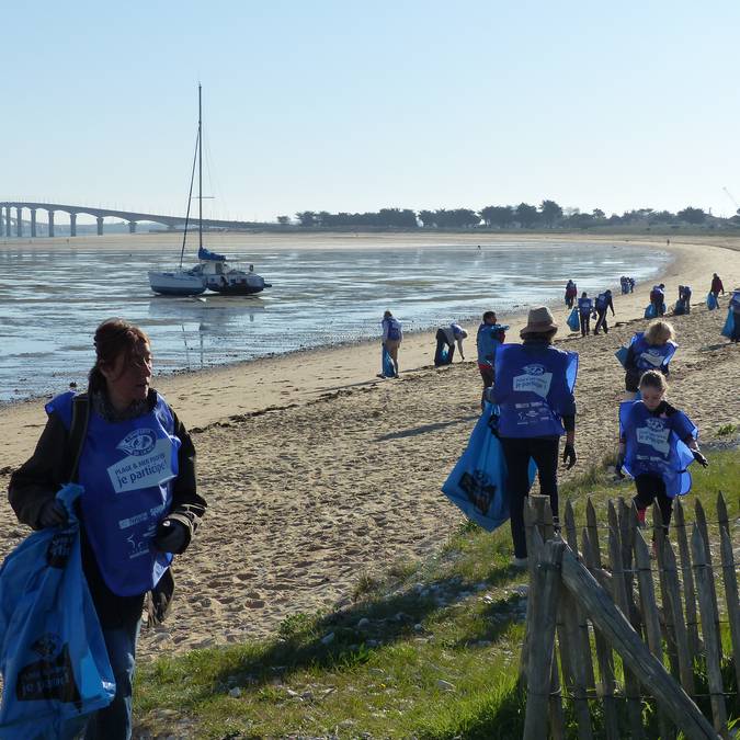 Nettoyons la plage